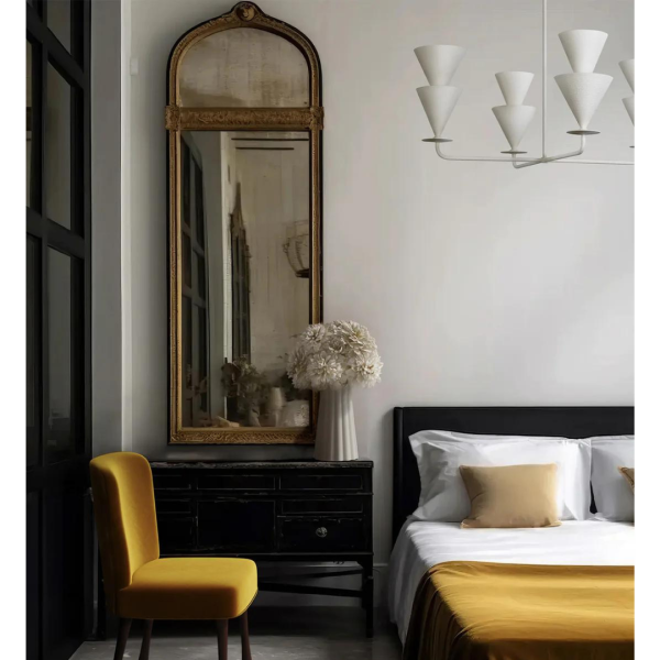 Cornet Large Chandelier