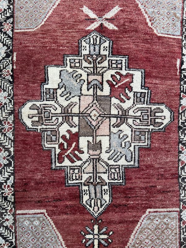 Handwoven Turkish rug in Moore design