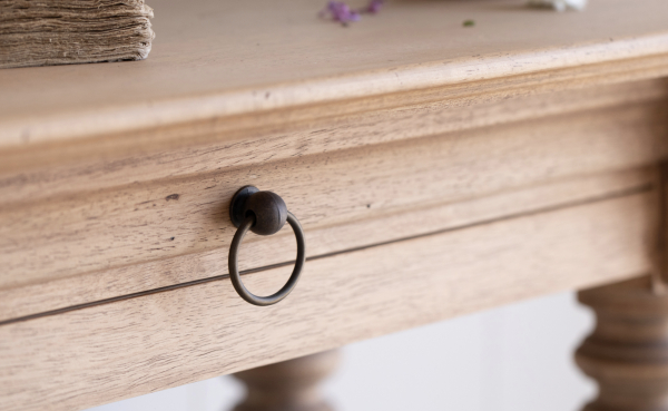 Eloquence Avignon Table