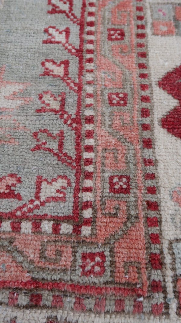 Handwoven Turkish rug in Hallie pattern