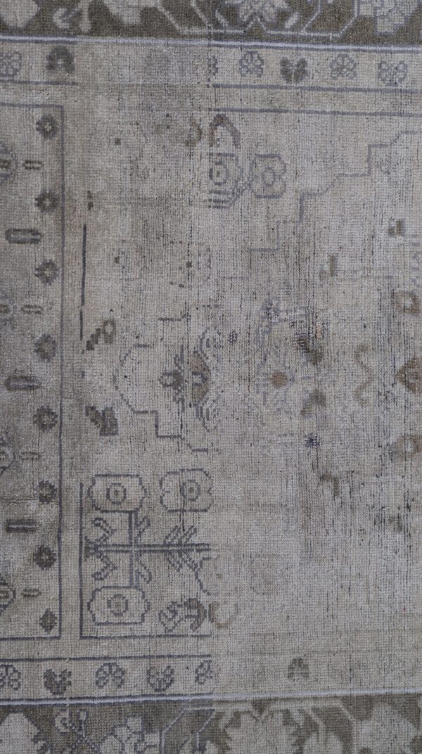 Traditional Norah Turkish rug for interiors